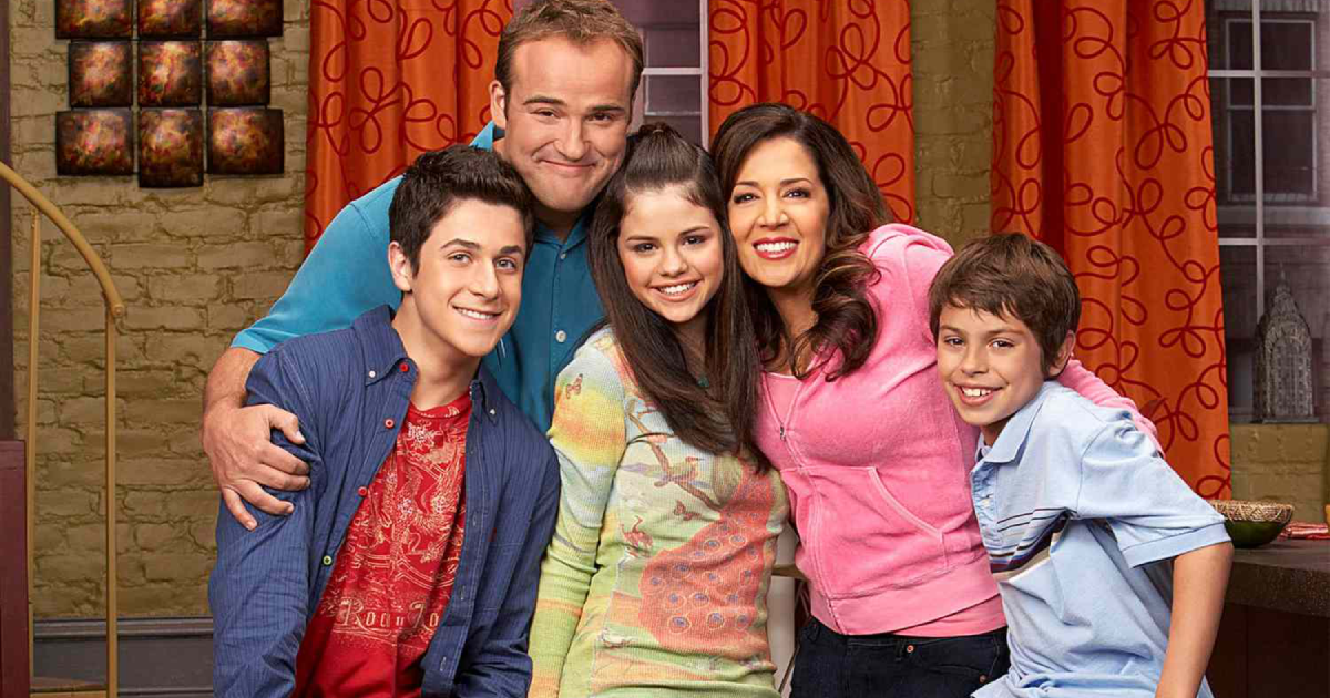 Os Feiticeiros de Waverly Place ganhará nova série com atores originais!